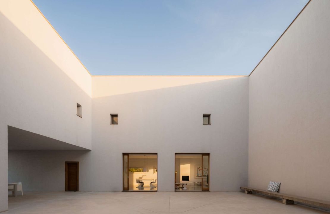 Icono arquitectónico a las puertas de Búger: Donde el diseño se encuentra con la idílica vida del pueblo